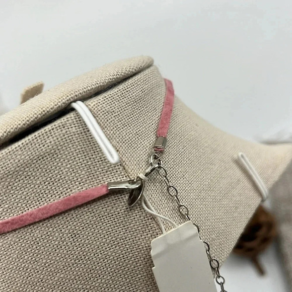 Elegant Pink Necklace with 925 Sterling Silver Teardrop Pendant - 16" - Picture 6 of 14